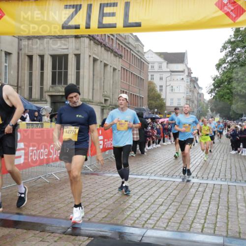 13.09.2026 - Kiel Lauf Yannick Fuchs http://msf.ph/oto/10408249 13.09.2026 10:36:05 Ziel 867, 1321, 2541, 3634, 3811, 4889, 5947, 6634, 6957, 7619, 8224, 8557, 10045, 10860, 10998, 11662, 12286, 100, 215, 343, 1376, 1993, 2116, 2248, 2494, 3124, 3790, 4538, 5151, 5698, 6085, 6645, 7215, 7280, 7721, 8002, 8079, 8393, 8415, 8432, 8557, 8660, 8747, 8973, 10017, 10483, 10701, 10835, 10998, 11181, 11363, 11567, 11903, 12766, 1003, 1477, 1653, 2286, 4029, 4078, 4172, 4971, 5466, 6763, 7158, 7920, 8554, 8579, 8743, 8923, 9201, 10075, 10852, 11145, 12022 meine-sportfotos.de