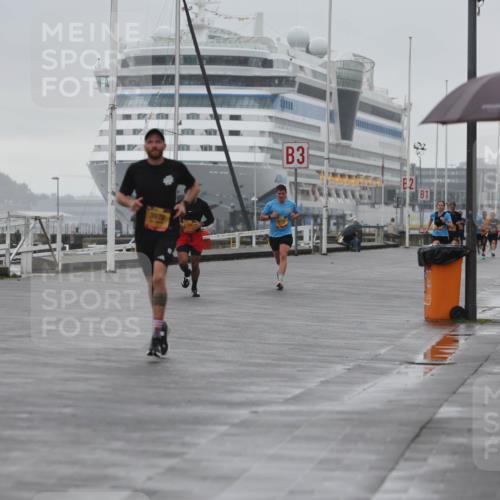 13.09.2026 - Kiel Lauf Andreas Tolksdorf http://msf.ph/oto/10408250 13.09.2026 11:41:03 Kiellinie 3970, 3, 2, 1 meine-sportfotos.de