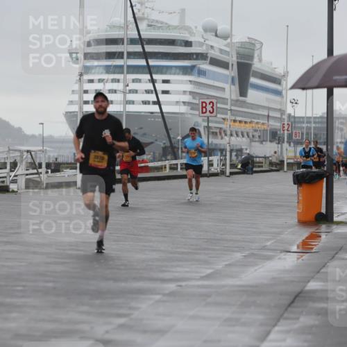 13.09.2026 - Kiel Lauf Andreas Tolksdorf http://msf.ph/oto/10408258 13.09.2026 11:41:03 Kiellinie 3970, 3, 2 meine-sportfotos.de