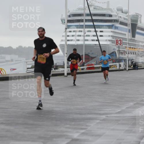 13.09.2026 - Kiel Lauf Andreas Tolksdorf http://msf.ph/oto/10408274 13.09.2026 11:41:04 Kiellinie 34, 3976, 3, 2 meine-sportfotos.de