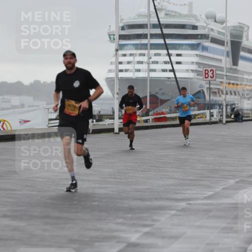 13.09.2026 - Kiel Lauf Andreas Tolksdorf http://msf.ph/oto/10408275 13.09.2026 11:41:04 Kiellinie 34, 3970, 3, 2, 22 meine-sportfotos.de