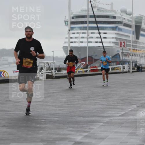 13.09.2026 - Kiel Lauf Andreas Tolksdorf http://msf.ph/oto/10408290 13.09.2026 11:41:05 Kiellinie 4, 3970, 3, 2 meine-sportfotos.de