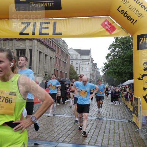 13.09.2026 - Kiel Lauf Yannick Fuchs http://msf.ph/oto/10408347 13.09.2026 10:36:10 Ziel 867, 1003, 1321, 2541, 3634, 4889, 4971, 5947, 6634, 6957, 7920, 8224, 8579, 8743, 10045, 10860, 11662, 12022, 12286, 100, 215, 343, 1376, 1993, 2116, 2248, 2494, 3124, 3790, 3811, 4538, 5151, 5698, 6085, 6634, 6645, 6957, 7215, 7619, 7721, 8002, 8079, 8393, 8415, 8432, 8557, 8660, 8747, 10701, 10835, 10998, 11567, 11903, 1278, 1477, 1653, 2286, 2380, 2425, 4029, 4078, 4172, 5466, 6763, 7158, 7252, 8242, 8554, 8923, 9201, 10075, 10852, 11145, 100, 1993, 3124, 3790 meine-sportfotos.de