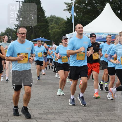 13.09.2026 - Kiel Lauf Andreas Tolksdorf http://msf.ph/oto/10408359 13.09.2026 10:00:20 Kiellinie 140, 38, 166, 9764, 38, 5506, 6121, 39, 4045, 7089 meine-sportfotos.de