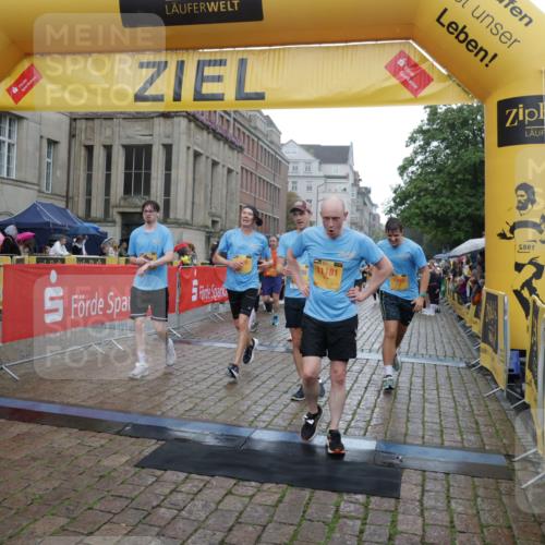 13.09.2026 - Kiel Lauf Yannick Fuchs http://msf.ph/oto/10408370 13.09.2026 10:36:11 Ziel 867, 1003, 1321, 2541, 3634, 4889, 4971, 5947, 7920, 8224, 8554, 8579, 8743, 10045, 10860, 11662, 12022, 12286, 100, 215, 343, 1376, 2116, 2248, 2494, 3124, 3790, 3811, 4538, 4889, 5698, 6085, 6634, 6645, 6957, 7215, 7619, 7721, 8002, 8079, 8393, 8415, 8432, 8557, 8660, 8747, 10701, 10835, 10998, 11567, 11903, 12286, 1278, 1477, 1653, 2286, 2380, 2425, 4029, 4078, 4172, 5466, 6763, 7158, 7252, 8242, 8923, 9201, 10075, 10852, 11145, 100, 1993, 3124, 3790 meine-sportfotos.de
