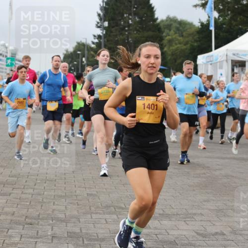 13.09.2026 - Kiel Lauf Andreas Tolksdorf http://msf.ph/oto/10408406 13.09.2026 10:00:21 Kiellinie 7682, 5735, 38, 1401, 10766 meine-sportfotos.de