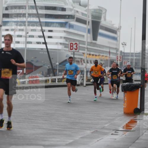 13.09.2026 - Kiel Lauf Andreas Tolksdorf http://msf.ph/oto/10408494 13.09.2026 11:41:17 Kiellinie  meine-sportfotos.de