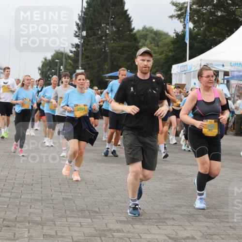 13.09.2026 - Kiel Lauf Andreas Tolksdorf http://msf.ph/oto/10408615 13.09.2026 10:00:29 Kiellinie 5934 meine-sportfotos.de