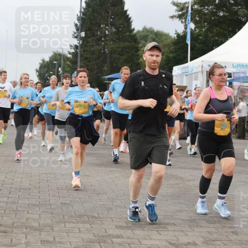 13.09.2026 - Kiel Lauf Andreas Tolksdorf http://msf.ph/oto/10408621 13.09.2026 10:00:29 Kiellinie 5934 meine-sportfotos.de