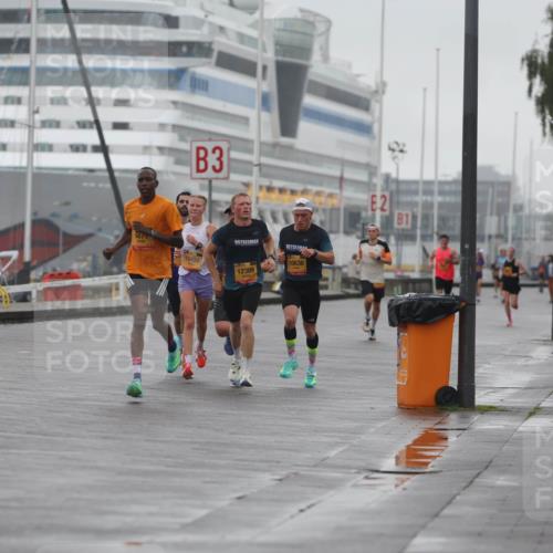 13.09.2026 - Kiel Lauf Andreas Tolksdorf http://msf.ph/oto/10408656 13.09.2026 11:41:22 Kiellinie 3971, 3, 687, 10494, 12309, 10638, 2, 81 meine-sportfotos.de