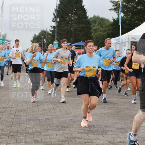 13.09.2026 - Kiel Lauf Andreas Tolksdorf http://msf.ph/oto/10408662 13.09.2026 10:00:30 Kiellinie 1059, 5934, 3950, 247 meine-sportfotos.de