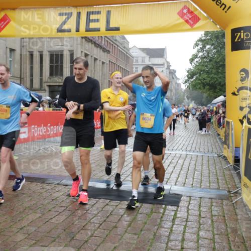 13.09.2026 - Kiel Lauf Yannick Fuchs http://msf.ph/oto/10408748 13.09.2026 10:36:39 Ziel 1534, 1584, 2095, 2425, 2571, 2966, 4692, 5045, 5541, 5574, 6309, 7177, 7312, 8494, 9352, 9554, 11113, 867, 1003, 1278, 1477, 1653, 2286, 2380, 2541, 4029, 4078, 4172, 4971, 5466, 5947, 6763, 7158, 7252, 7920, 8224, 8242, 8554, 8579, 8743, 8923, 9201, 10045, 10075, 10852, 10860, 11145, 11662, 12022, 229, 990, 1211, 4464, 4928, 8055, 8099, 8760, 9289, 9657, 10317, 10608, 11619, 11867, 12104, 867, 1321, 2541, 3634, 3811, 4889, 5947, 6634, 6957, 7619 meine-sportfotos.de