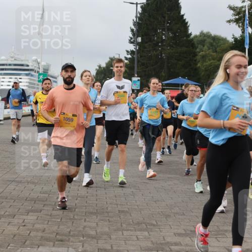 13.09.2026 - Kiel Lauf Andreas Tolksdorf http://msf.ph/oto/10408758 13.09.2026 10:00:32 Kiellinie 2944, 38, 1059, 6339, 6922 meine-sportfotos.de