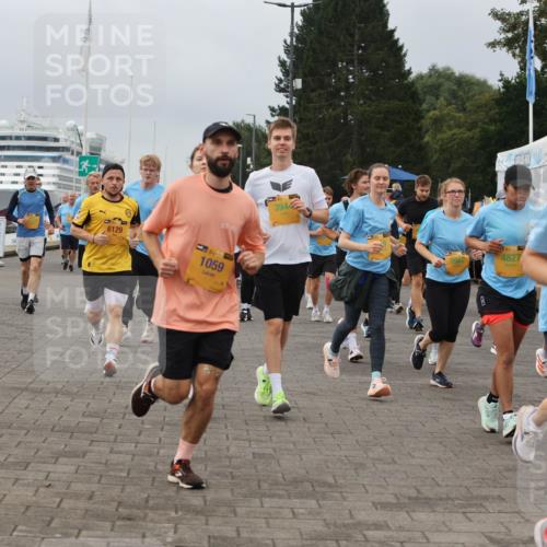 13.09.2026 - Kiel Lauf Andreas Tolksdorf http://msf.ph/oto/10408774 13.09.2026 10:00:33 Kiellinie 6129, 1, 39, 1059, 3944, 4827 meine-sportfotos.de