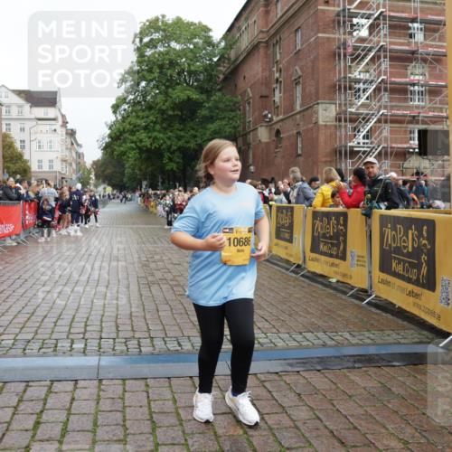 13.09.2026 - Kiel Lauf Yannick Fuchs http://msf.ph/oto/10408806 13.09.2026 09:06:58 Ziel 6365, 10686, 6365 meine-sportfotos.de