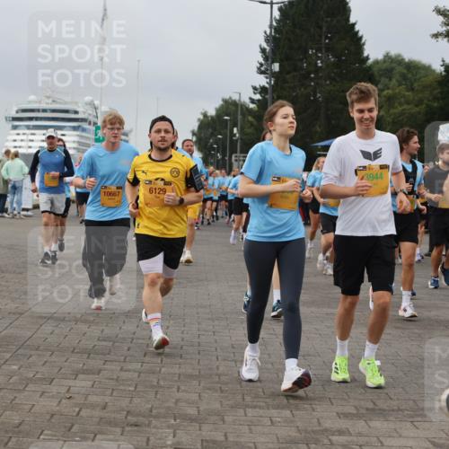 13.09.2026 - Kiel Lauf Andreas Tolksdorf http://msf.ph/oto/10408810 13.09.2026 10:00:34 Kiellinie 10667, 6129, 3944, 21, 63, 1059 meine-sportfotos.de