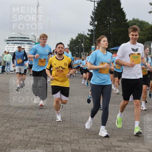 13.09.2026 - Kiel Lauf Andreas Tolksdorf http://msf.ph/oto/10408817 13.09.2026 10:00:34 Kiellinie 10667, 6129, 3944, 8398 meine-sportfotos.de