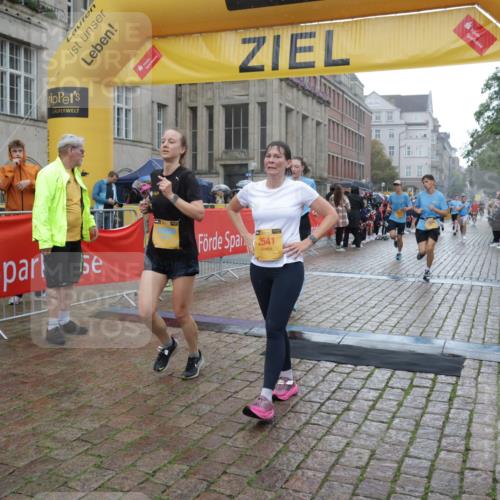 13.09.2026 - Kiel Lauf Yannick Fuchs http://msf.ph/oto/10408828 13.09.2026 10:36:45 Ziel 229, 2571, 2966, 4464, 4692, 5541, 5574, 6309, 7177, 7312, 8055, 8494, 8760, 9352, 9554, 11619, 12104, 1003, 1278, 1477, 1534, 1584, 1653, 2095, 2286, 2380, 2425, 4029, 4078, 4172, 4971, 5045, 5466, 5574, 6763, 7158, 7252, 7920, 8242, 8554, 8579, 8743, 8923, 9201, 10045, 10075, 10852, 11113, 11145, 12022, 990, 1211, 4928, 5331, 8099, 8162, 8390, 8391, 9289, 9657, 10317, 10608, 11101, 11867, 11883, 12545, 867, 1003, 2541, 4971, 5947, 8224, 8579 meine-sportfotos.de