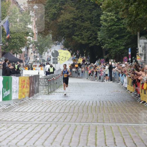 13.09.2026 - Kiel Lauf Yannick Fuchs http://msf.ph/oto/10408859 13.09.2026 09:30:24 Ziel 3232 meine-sportfotos.de