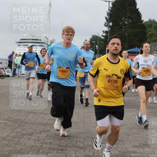 13.09.2026 - Kiel Lauf Andreas Tolksdorf http://msf.ph/oto/10408860 13.09.2026 10:00:35 Kiellinie 4201, 10667, 11913, 6224, 4, 38, 3943, 38, 6129 meine-sportfotos.de