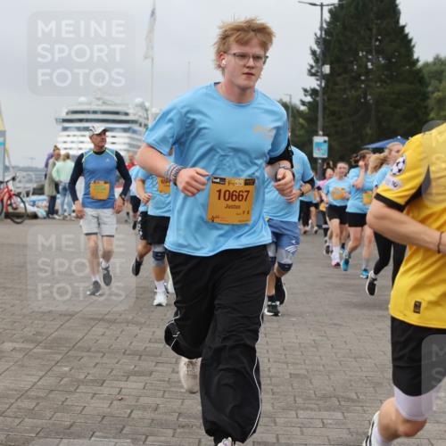 13.09.2026 - Kiel Lauf Andreas Tolksdorf http://msf.ph/oto/10408871 13.09.2026 10:00:36 Kiellinie 694, 10667, 6129 meine-sportfotos.de