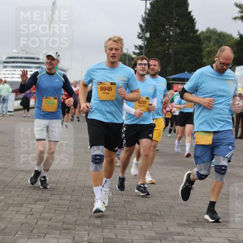 13.09.2026 - Kiel Lauf Andreas Tolksdorf http://msf.ph/oto/10408915 13.09.2026 10:00:37 Kiellinie 38, 7888, 38, 6946, 4201, 11973 meine-sportfotos.de