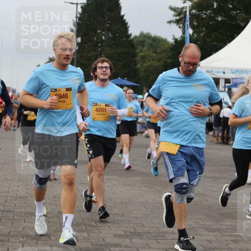 13.09.2026 - Kiel Lauf Andreas Tolksdorf http://msf.ph/oto/10408919 13.09.2026 10:00:38 Kiellinie 7888, 946, 39, 4201 meine-sportfotos.de