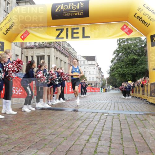 13.09.2026 - Kiel Lauf Yannick Fuchs http://msf.ph/oto/10408922 13.09.2026 09:30:36 Ziel 3232, 12703 meine-sportfotos.de