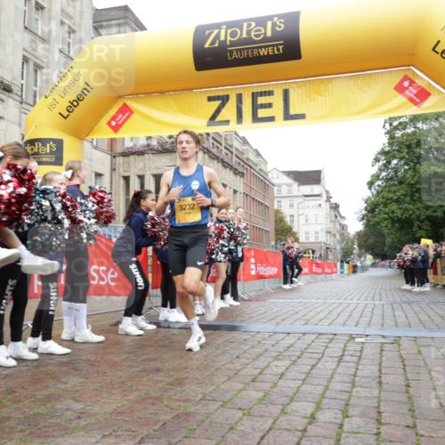 13.09.2026 - Kiel Lauf Yannick Fuchs http://msf.ph/oto/10408937 13.09.2026 09:30:36 Ziel 3232, 12703 meine-sportfotos.de