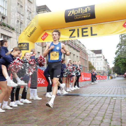 13.09.2026 - Kiel Lauf Yannick Fuchs http://msf.ph/oto/10408941 13.09.2026 09:30:36 Ziel 3232, 12703 meine-sportfotos.de