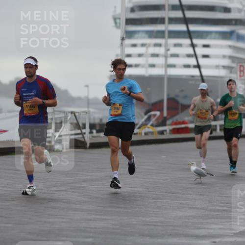 13.09.2026 - Kiel Lauf Andreas Tolksdorf http://msf.ph/oto/10408950 13.09.2026 11:41:53 Kiellinie 1166, 3194, 12449, 3 meine-sportfotos.de