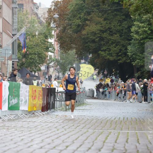 13.09.2026 - Kiel Lauf Yannick Fuchs http://msf.ph/oto/10408959 13.09.2026 09:30:52 Ziel 12703, 3232 meine-sportfotos.de