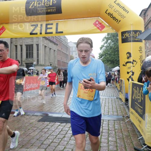 13.09.2026 - Kiel Lauf Yannick Fuchs http://msf.ph/oto/10408964 13.09.2026 10:36:57 Ziel 990, 1211, 4464, 4928, 8055, 8099, 8390, 8391, 8760, 9289, 9657, 10317, 10608, 11619, 11867, 229, 1278, 1534, 1584, 2095, 2286, 2380, 2425, 2571, 2966, 4029, 4692, 5045, 5466, 5541, 5574, 6309, 6763, 7177, 7252, 7312, 8242, 8494, 8760, 8923, 9352, 9554, 10852, 11113, 11619, 12104, 388, 886, 1217, 1313, 2601, 5331, 5471, 6671, 6720, 7729, 7987, 8026, 8162, 8463, 8792, 9901, 11101, 11883, 11911, 12311, 12314, 12545, 12742, 1477, 1653, 2286, 4078, 7920, 8554 meine-sportfotos.de