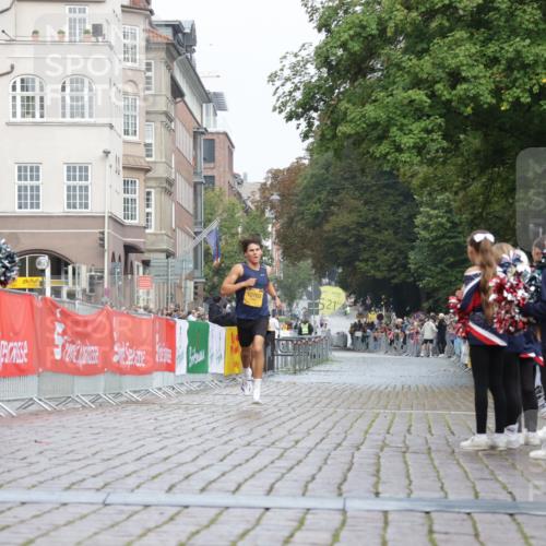 13.09.2026 - Kiel Lauf Yannick Fuchs http://msf.ph/oto/10408971 13.09.2026 09:30:55 Ziel 12703, 3232 meine-sportfotos.de