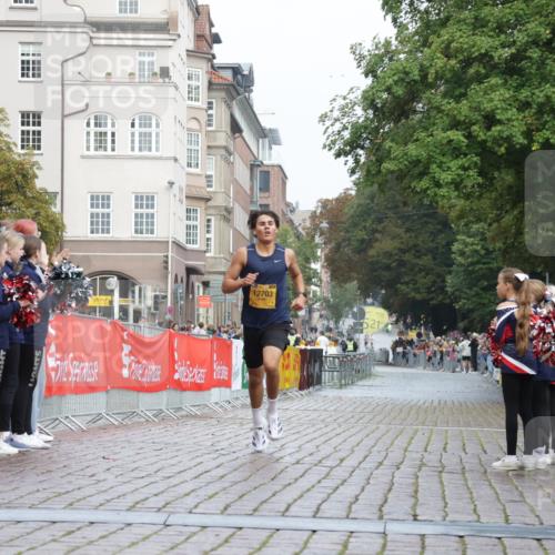 13.09.2026 - Kiel Lauf Yannick Fuchs http://msf.ph/oto/10408973 13.09.2026 09:30:57 Ziel 12703, 3232 meine-sportfotos.de