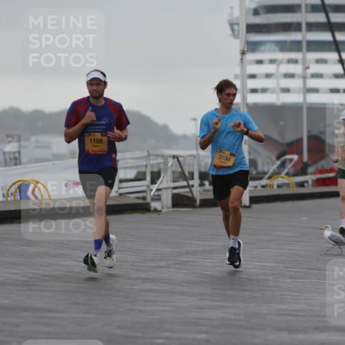 13.09.2026 - Kiel Lauf Andreas Tolksdorf http://msf.ph/oto/10408974 13.09.2026 11:41:53 Kiellinie 1166, 3194, 12449, 3 meine-sportfotos.de
