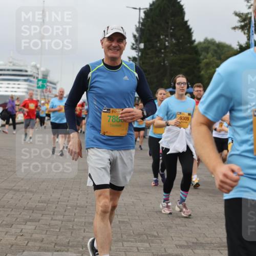 13.09.2026 - Kiel Lauf Andreas Tolksdorf http://msf.ph/oto/10408980 13.09.2026 10:00:39 Kiellinie 48, 7886, 9309, 39, 6946 meine-sportfotos.de