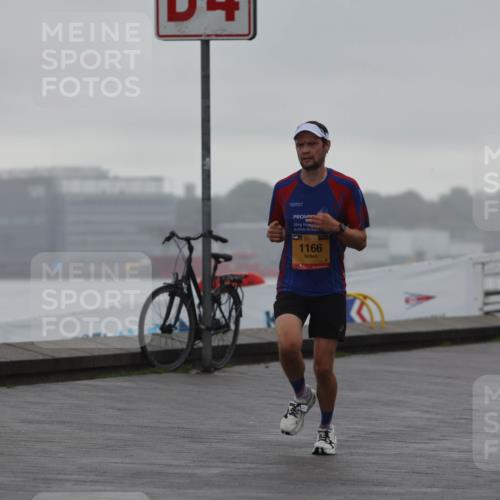 13.09.2026 - Kiel Lauf Andreas Tolksdorf http://msf.ph/oto/10409010 13.09.2026 11:41:54 Kiellinie 11, 39, 1166, 1, 38, 3194 meine-sportfotos.de