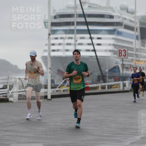 13.09.2026 - Kiel Lauf Andreas Tolksdorf http://msf.ph/oto/10409036 13.09.2026 11:41:56 Kiellinie 9575, 12449, 3 meine-sportfotos.de