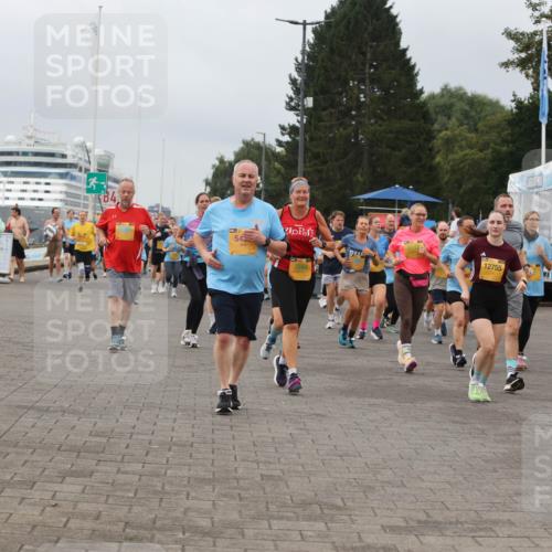 13.09.2026 - Kiel Lauf Andreas Tolksdorf http://msf.ph/oto/10409074 13.09.2026 10:00:43 Kiellinie 3, 4, 54, 7594, 12755 meine-sportfotos.de