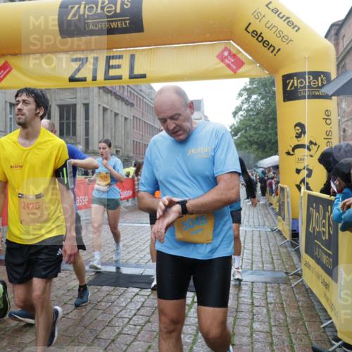 13.09.2026 - Kiel Lauf Yannick Fuchs http://msf.ph/oto/10409118 13.09.2026 10:37:10 Ziel 388, 886, 1217, 1313, 5331, 5471, 6671, 7729, 7987, 8026, 8162, 8390, 8391, 8463, 8792, 9901, 11101, 11883, 11911, 12311, 12314, 12545, 229, 990, 1211, 2571, 2966, 4464, 4692, 4928, 5541, 5574, 6309, 7177, 7312, 8055, 8099, 8494, 8760, 9289, 9352, 9554, 9657, 10317, 10608, 11619, 11867, 12104, 176, 595, 1142, 1479, 2601, 2925, 3137, 4375, 5262, 6720, 7640, 8146, 8515, 8567, 8628, 8820, 9208, 9435, 9540, 9977, 11685, 11748, 12742, 1534, 1584, 2380, 2425 meine-sportfotos.de