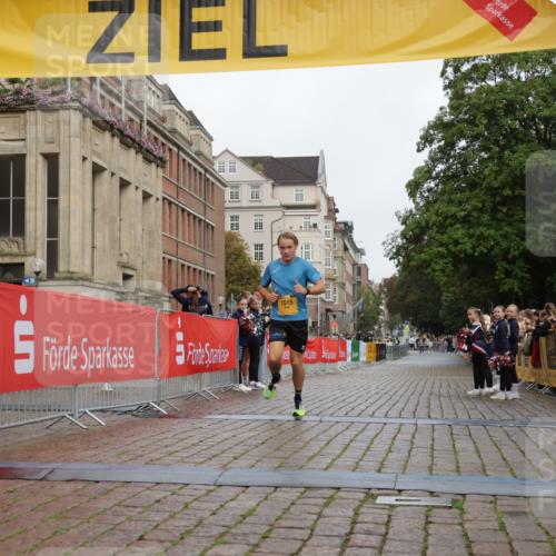 13.09.2026 - Kiel Lauf Yannick Fuchs http://msf.ph/oto/10409142 13.09.2026 09:31:47 Ziel 1515, 2409, 1519, 5339, 6685 meine-sportfotos.de