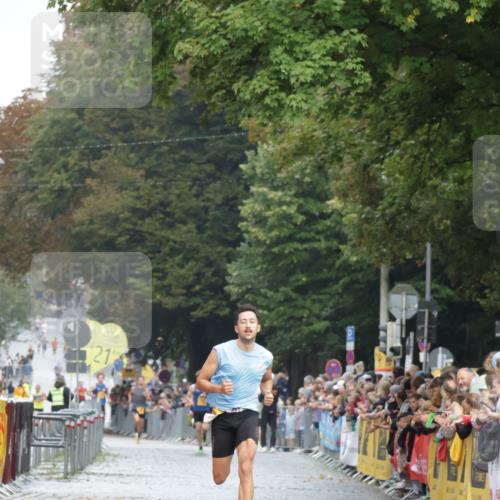 13.09.2026 - Kiel Lauf Yannick Fuchs http://msf.ph/oto/10409169 13.09.2026 09:32:15 Ziel 11683, 1515, 41, 44, 7958, 2409, 5339, 6685 meine-sportfotos.de