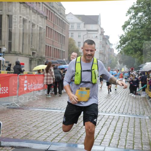 13.09.2026 - Kiel Lauf Yannick Fuchs http://msf.ph/oto/10409179 13.09.2026 10:37:17 Ziel 176, 595, 1142, 1217, 1313, 2601, 2925, 5471, 6720, 7640, 7729, 7987, 8026, 8463, 8515, 8628, 9208, 9435, 9977, 11748, 11911, 12311, 12314, 12742, 229, 388, 886, 990, 1211, 4464, 4928, 5331, 6671, 8055, 8099, 8162, 8390, 8391, 8760, 8792, 9289, 9352, 9554, 9657, 9901, 10317, 10608, 11101, 11619, 11867, 11883, 12104, 12545, 1479, 3028, 3137, 3981, 4375, 4521, 4877, 5262, 6511, 6705, 6796, 7355, 8146, 8567, 8820, 9540, 10393, 10952, 11685, 229 meine-sportfotos.de