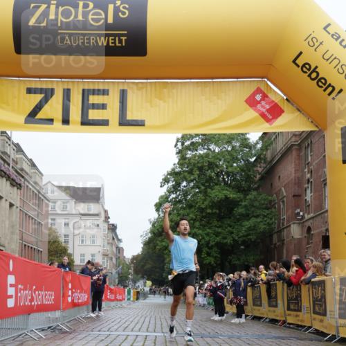 13.09.2026 - Kiel Lauf Yannick Fuchs http://msf.ph/oto/10409192 13.09.2026 09:32:20 Ziel 11683, 1515, 41, 44, 7958, 1515, 2409 meine-sportfotos.de