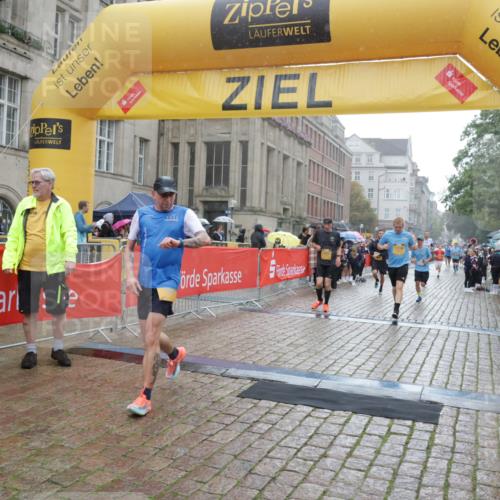 13.09.2026 - Kiel Lauf Yannick Fuchs http://msf.ph/oto/10409227 13.09.2026 10:37:20 Ziel 176, 595, 1142, 1217, 1313, 1479, 2601, 2925, 5471, 6720, 7640, 7729, 7987, 8026, 8463, 8515, 8628, 8820, 9208, 9435, 9540, 9977, 11748, 11911, 12311, 12314, 12742, 229, 388, 886, 990, 1211, 4464, 4928, 5331, 5471, 6671, 8055, 8099, 8162, 8390, 8391, 8760, 8792, 9289, 9657, 9901, 10317, 10608, 11101, 11619, 11867, 11883, 11911, 12104, 12311, 12314, 12545, 3028, 3137, 3981, 4375, 4521, 4877, 5262, 5850, 6511, 6705, 6796, 7129, 7355, 8146, 8567, 10393, 10952, 11685, 229 meine-sportfotos.de