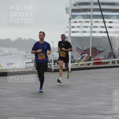 13.09.2026 - Kiel Lauf Andreas Tolksdorf http://msf.ph/oto/10409240 13.09.2026 11:42:04 Kiellinie 9247, 1868, 3, 383 meine-sportfotos.de