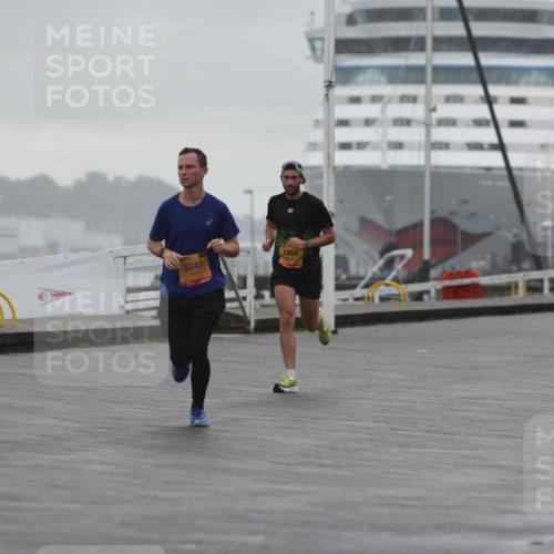 13.09.2026 - Kiel Lauf Andreas Tolksdorf http://msf.ph/oto/10409244 13.09.2026 11:42:04 Kiellinie 9247, 1868, 3, 383 meine-sportfotos.de