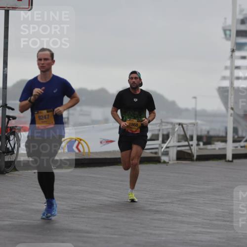 13.09.2026 - Kiel Lauf Andreas Tolksdorf http://msf.ph/oto/10409250 13.09.2026 11:42:06 Kiellinie 9247, 1868 meine-sportfotos.de