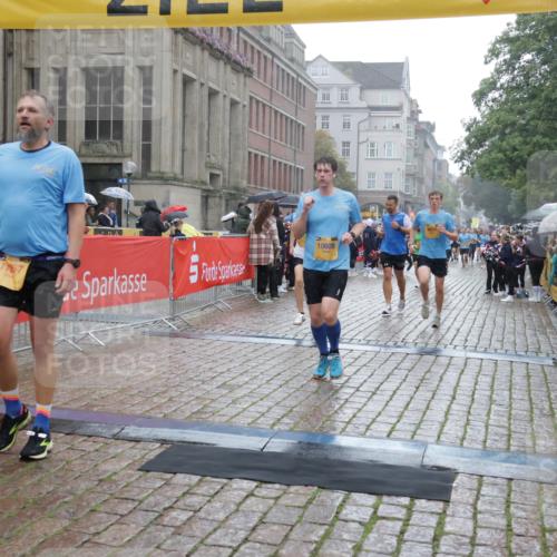 13.09.2026 - Kiel Lauf Yannick Fuchs http://msf.ph/oto/10409303 13.09.2026 10:37:29 Ziel 176, 595, 1142, 1479, 2925, 3028, 3137, 3981, 4375, 4521, 4877, 5262, 6705, 6796, 8146, 8515, 8567, 8628, 8820, 9208, 9540, 9977, 10393, 10952, 11685, 11748, 388, 886, 990, 1211, 1217, 1313, 2601, 2925, 4928, 5331, 5471, 6671, 6720, 7640, 7729, 7987, 8026, 8099, 8162, 8390, 8391, 8463, 8628, 8792, 9208, 9289, 9435, 9657, 9901, 10317, 11101, 11883, 11911, 12311, 12314, 12545, 12742, 453, 1041, 1481, 1700, 1707, 3860, 5357, 5429, 5850, 6133, 6230, 6511, 7129, 7355, 7732 meine-sportfotos.de